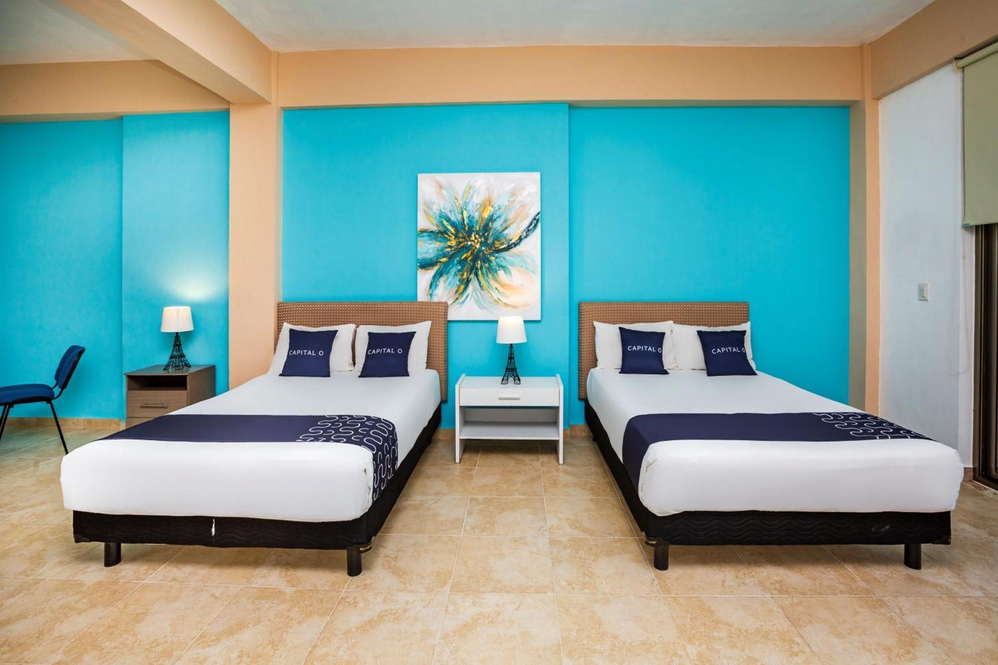 Capital O Cancun International Airport 24 7 Экстерьер фото