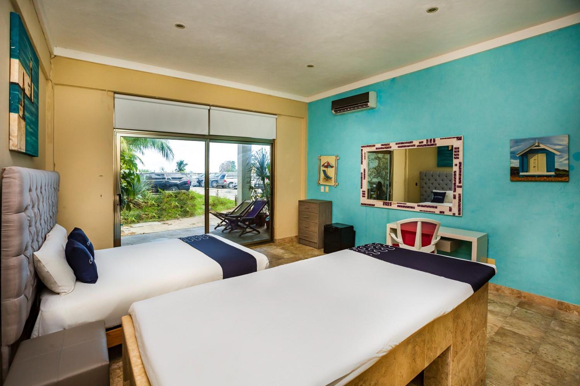 Capital O Cancun International Airport 24 7 Экстерьер фото